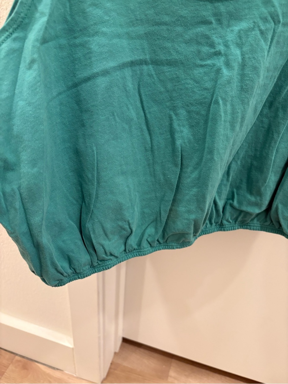 alo yoga cool breeze tank *Read* - Picture 4 of 10